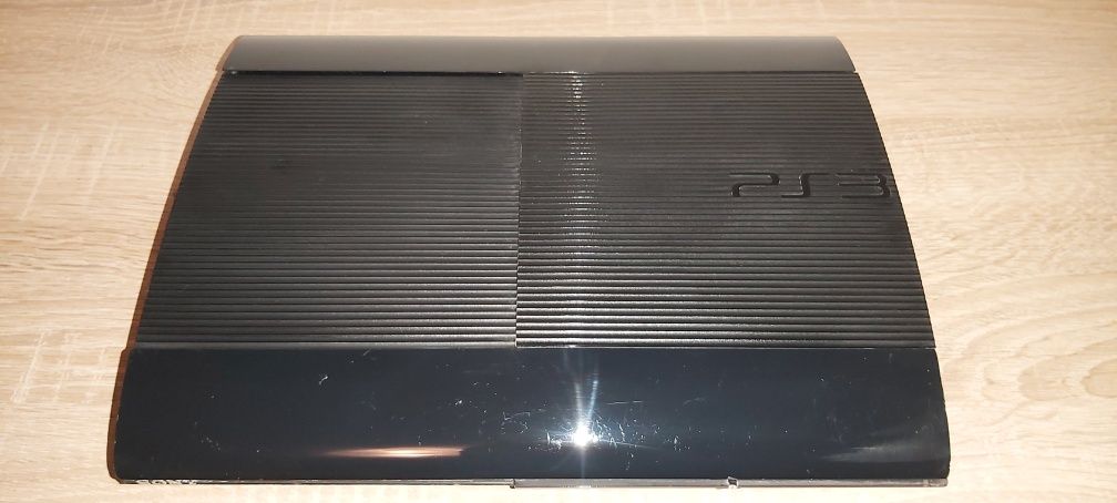 PS3 SUPER SLIM - modata, HDD - 120 Gb