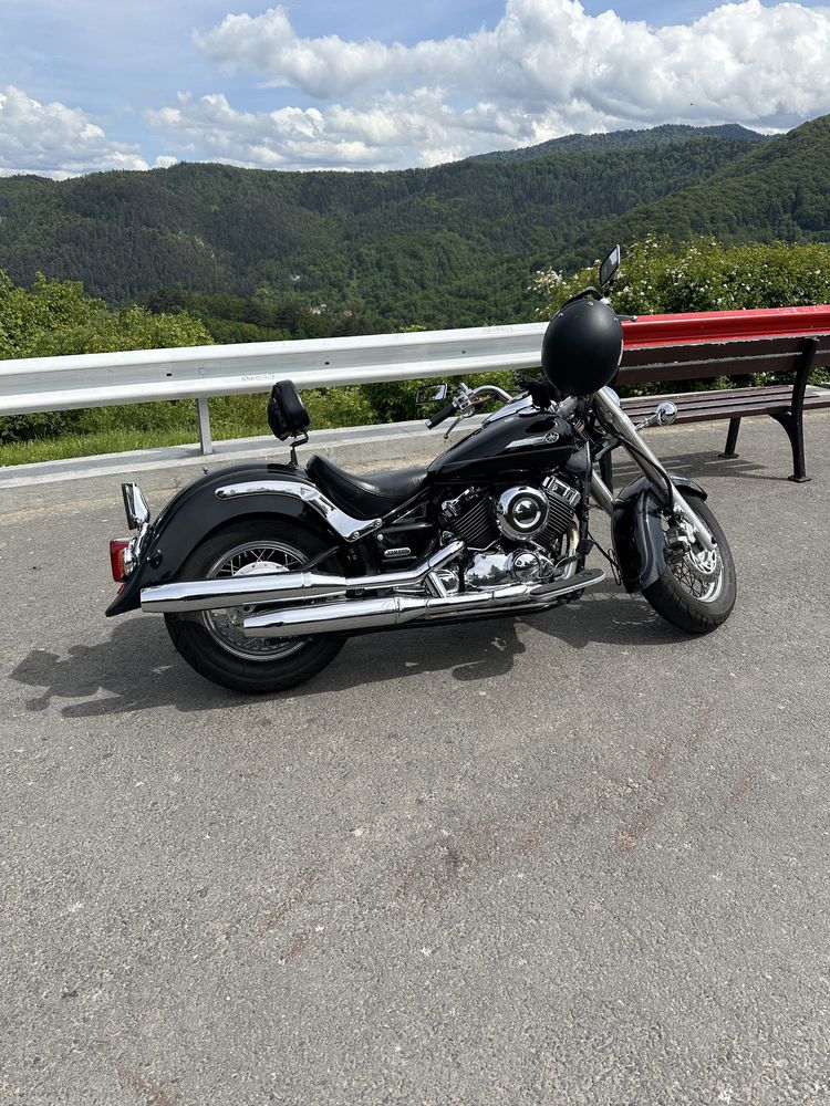 Motocicleta Yamaha XVS 650 DragStar