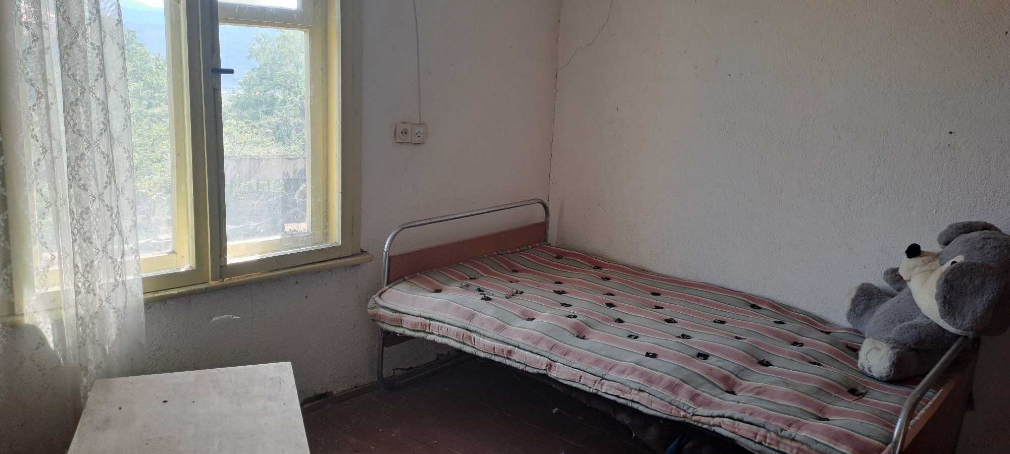 Продавам Къща в с.Дамяново
