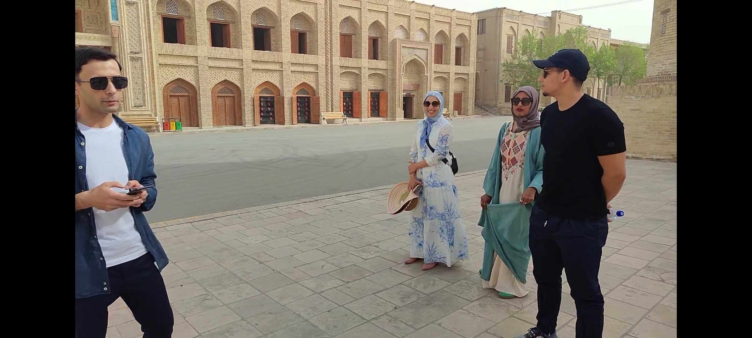 Гид экскурсовод - Бухара (Узбекистан) / Tour Guide -Bukhara/Uzbekistan