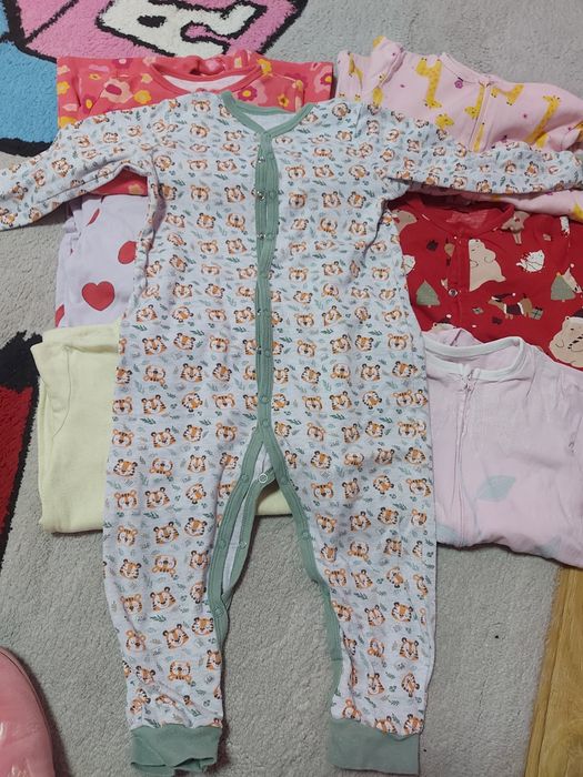 Lot pijamale 7 perechi