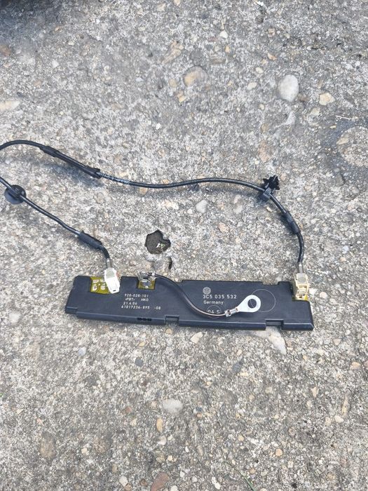 Amplificator antena VOLKSWAGEN PASSAT B6 [ 2005 - 2010 ] OEM 3c5035532