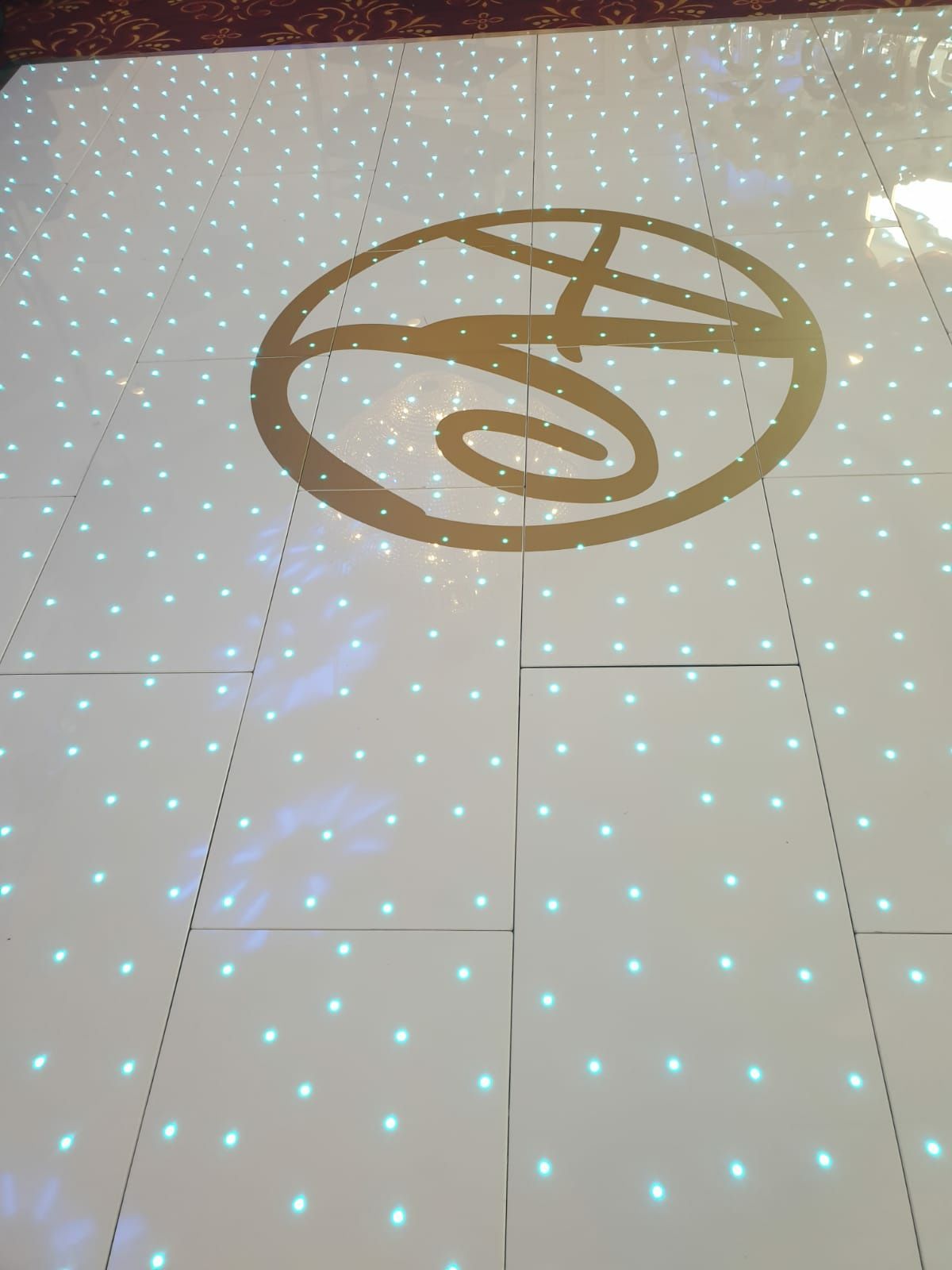 RING DE DANS ALB,RING DE dans  led.Dance Floor, Ring de stel