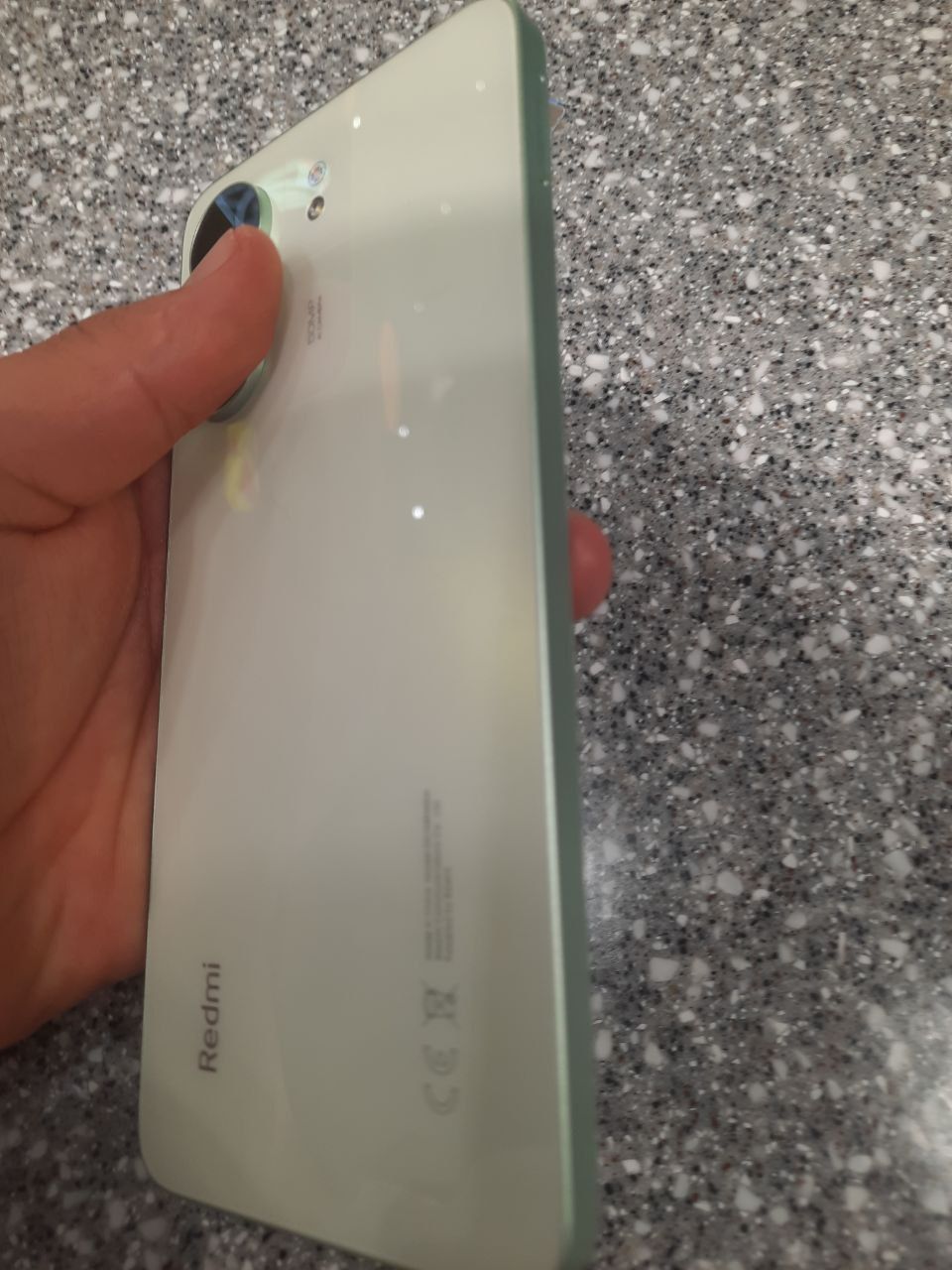 Redmi 13C sotiladi