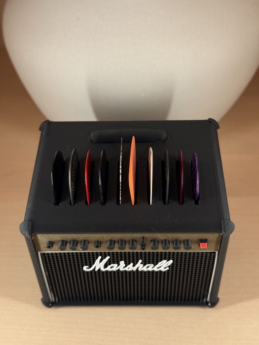 Amplificator Marshall Suport 10 Pene Chitara LED