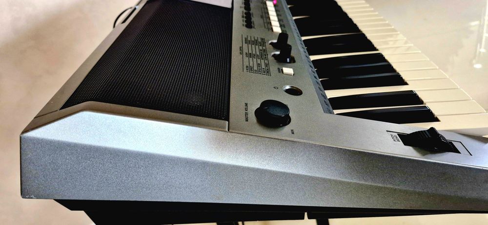 Vánd Orga Yamaha psr e 443