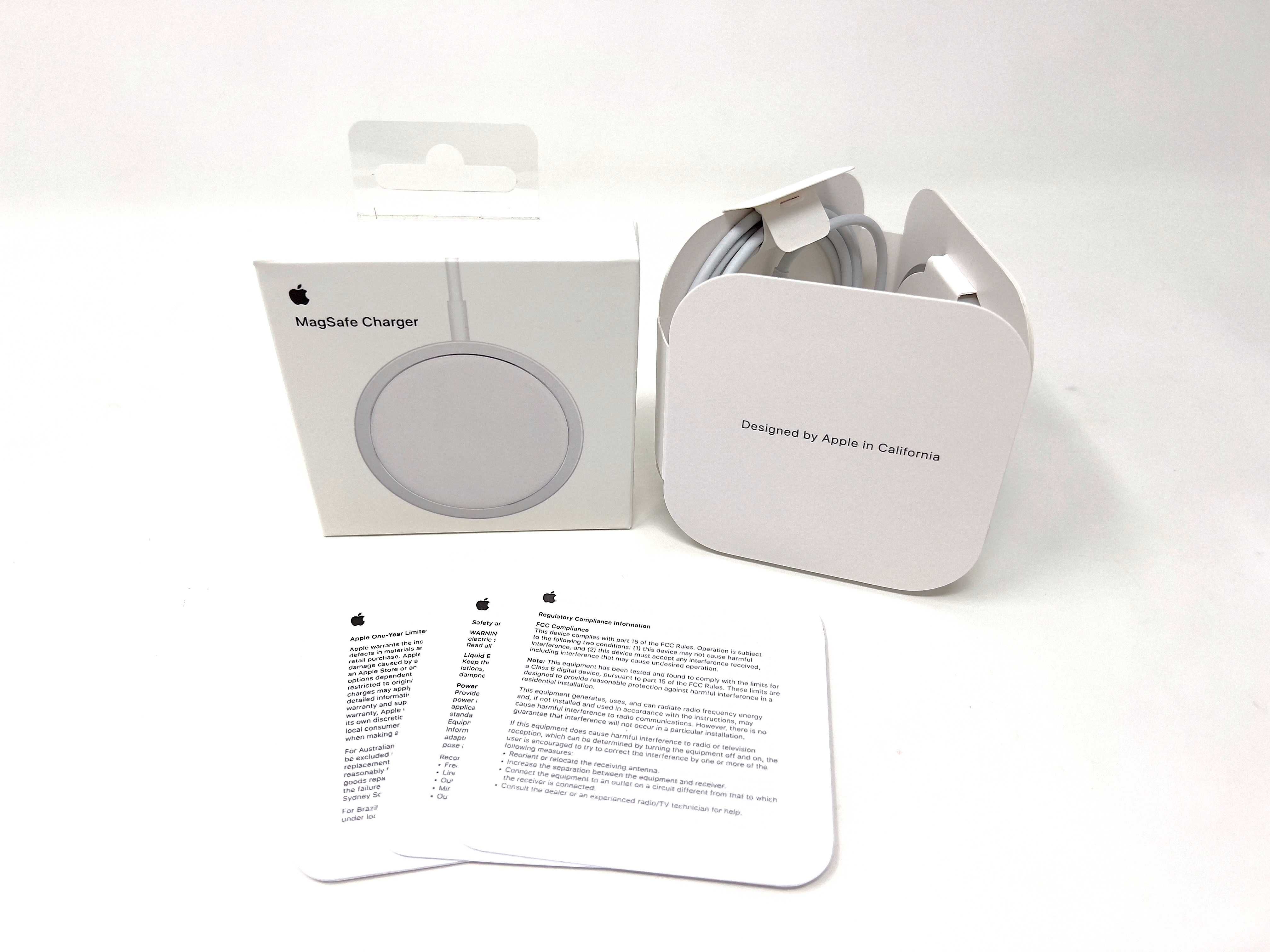 Оригинално  безжично зарядно MagSafe Charger поставка за Apple iPhone