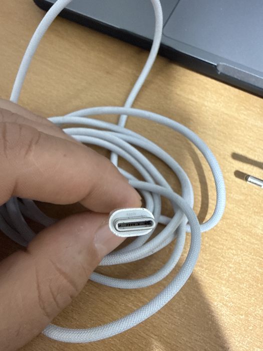 Incarcator Macbook MagSafe3 140W