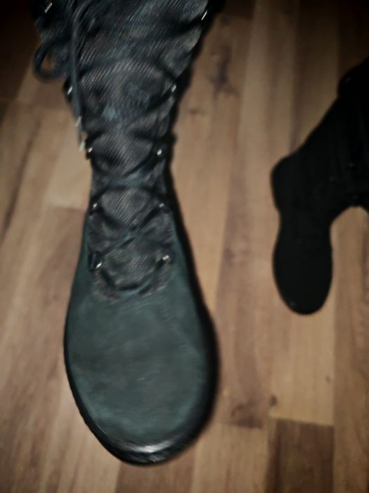 Vând ghete dama marca Puma