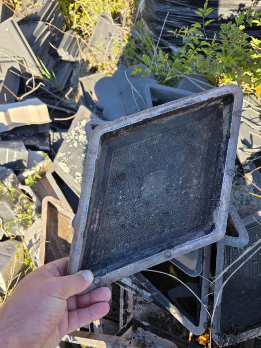 Matrite pavele / forme  / pavele / forme coame / matrite palari gard /