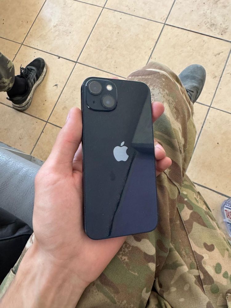 Iphone 13 хороший состояние