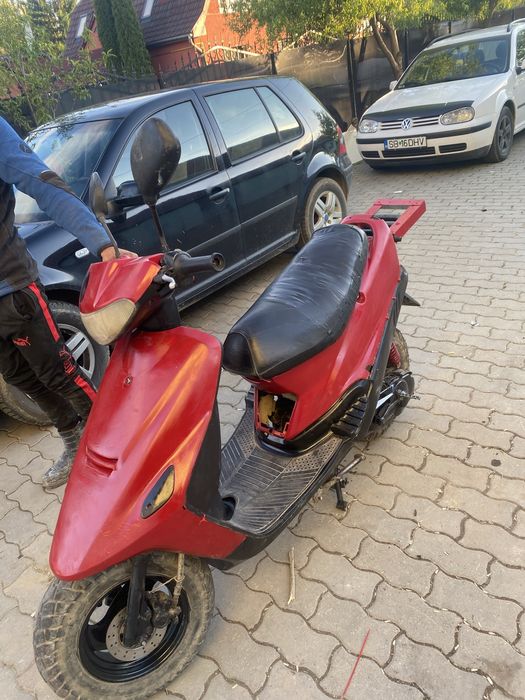 Vand rex de 50cc set nou pe el