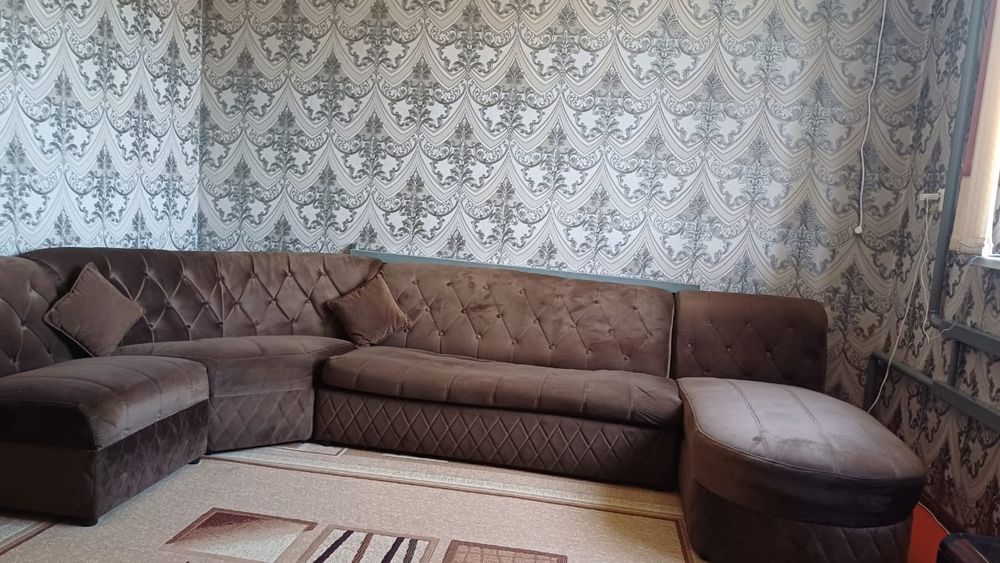 Диван!!! В хорошем состоянии.