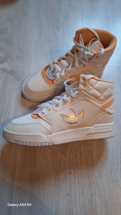 Маратонки 40номер...