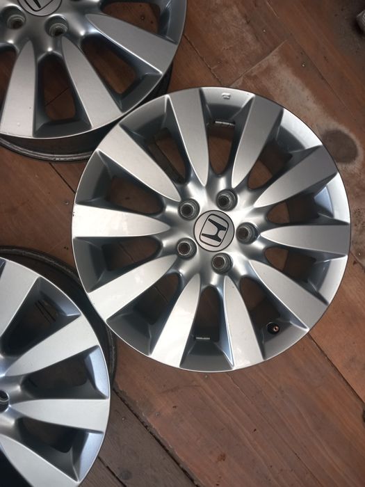 Jante honda r17 5x114.3 et 50