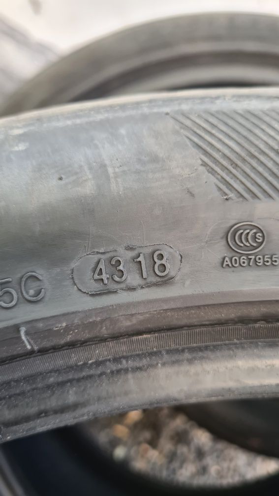 Шины R 20 в хорошем состоянии