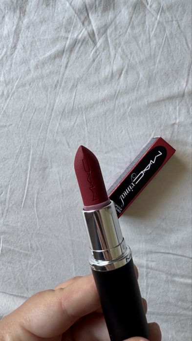 Ruj Mac NOU Russian Red