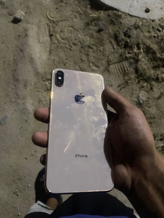 Iphone xs max сатылады