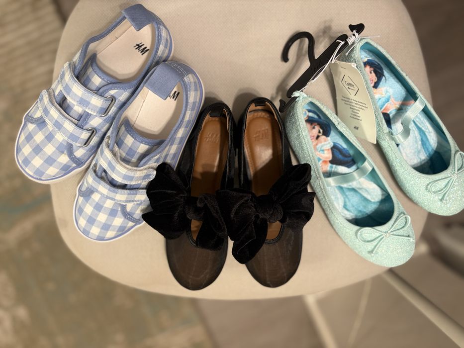 Balerini, Tenesi, Incaltamine noua H&M, marimi 30-31