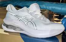 Adidasi Asics GEL-KINSEI MAX