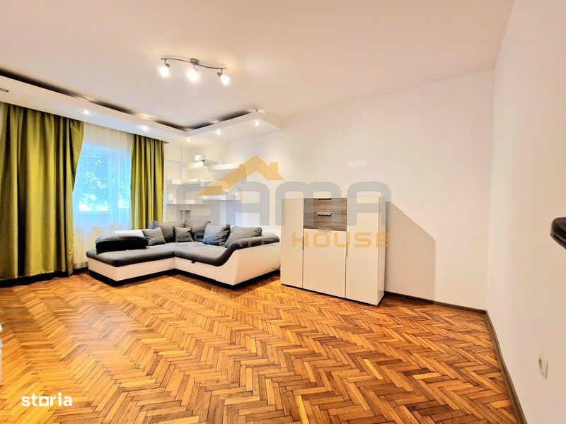 Apartament 2 camere, etaj 1, zona Micalaca - Orizont