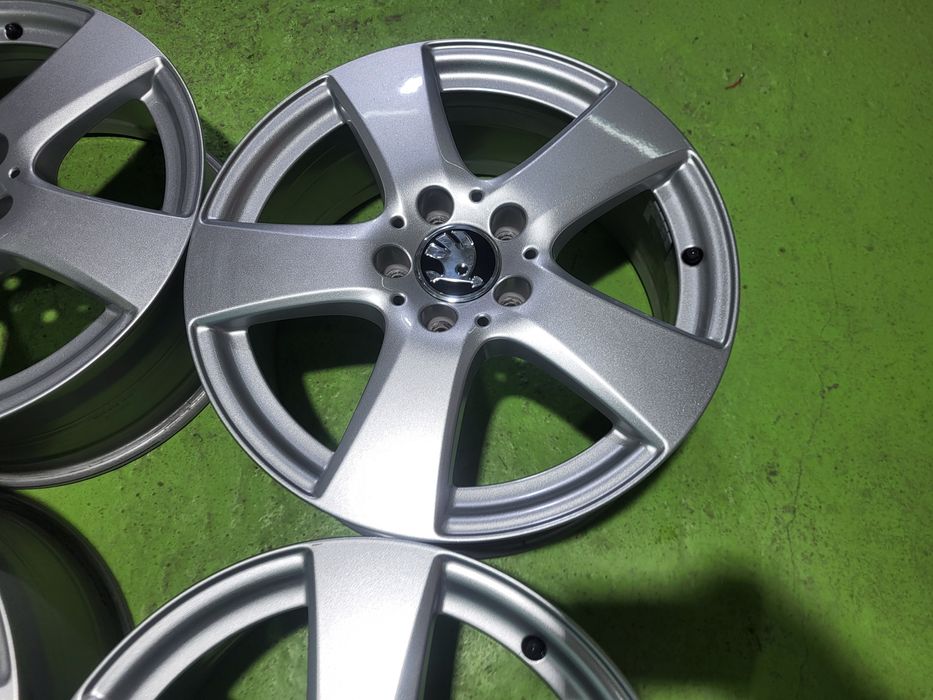 17 5x112 Skoda лети джанти 5х112 шкода