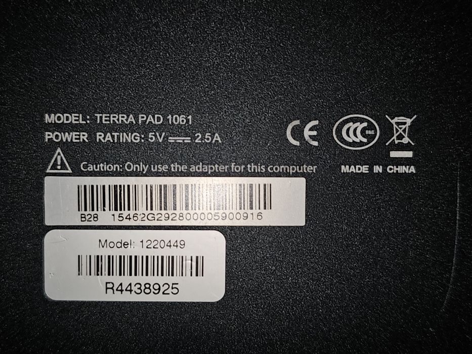 Таблет с windiws 10 TERRA PAD 1061