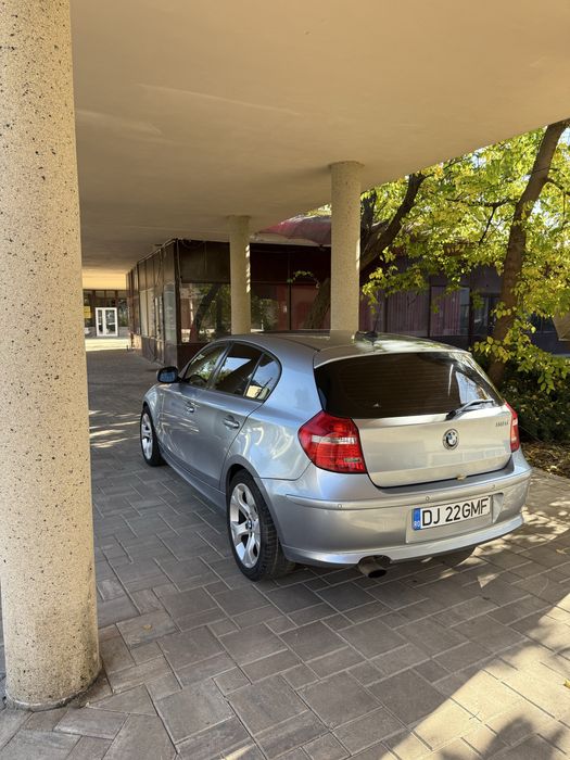 Vand/ Schimb cu x1 - Bmw seria 1  - 2011