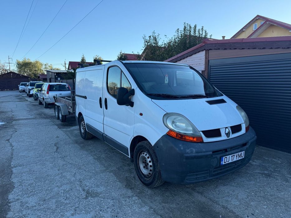 Renault Trafic Renault trafic motor 1,9 și Remorca