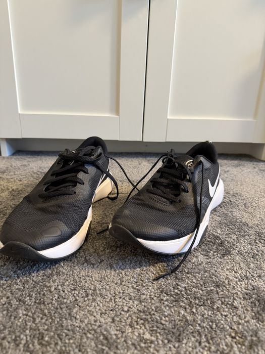 Adidasi sport barbati nike