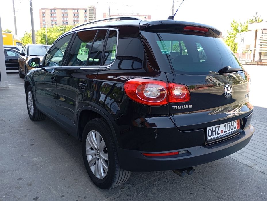 Volkswagen  2.0 TDI 4X4 2010