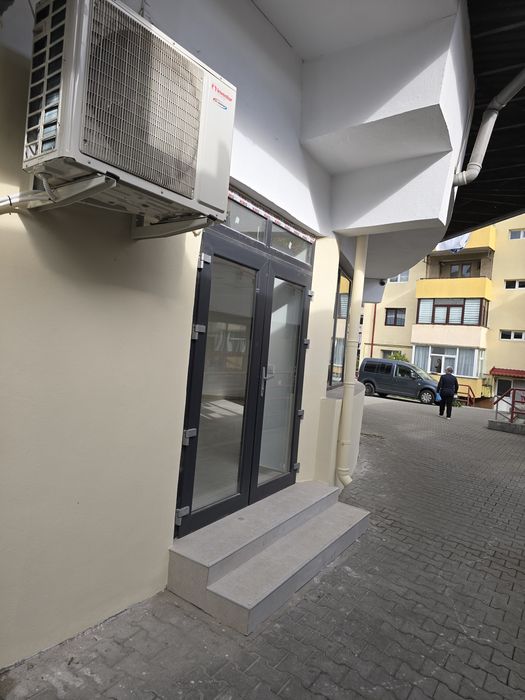 SPATIU de  închiriat