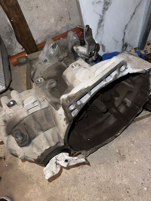 5-Степенна скоростна кутия 02J от сеат ибиза 6L FR 1.8T. SEAT/SKODA/VW