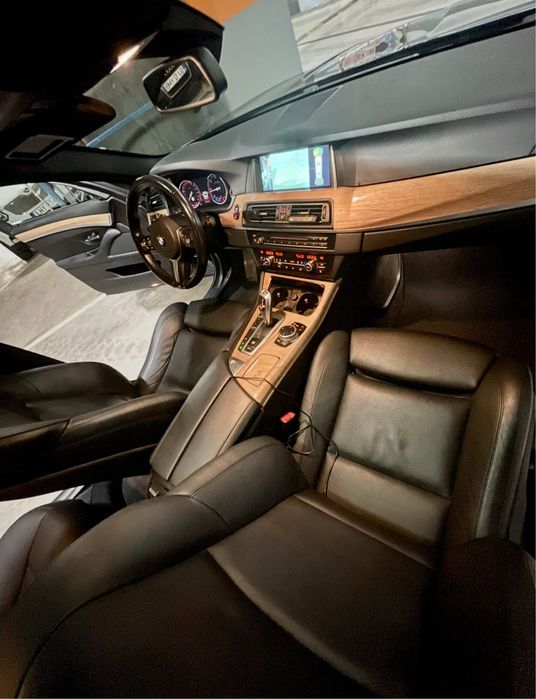 BMW Seria 5 F10 520d M-Packet