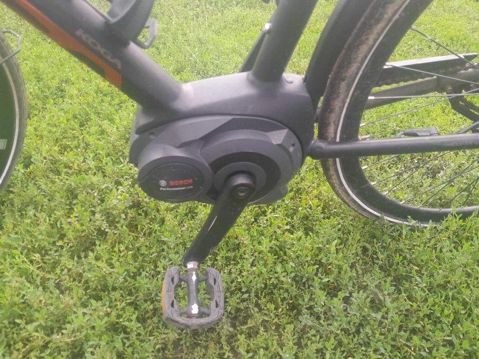 Bicicleta electrica cu frana hidraulica