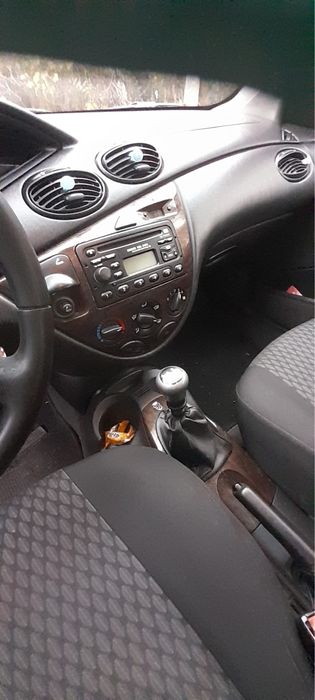 Vand ford focus break 2001