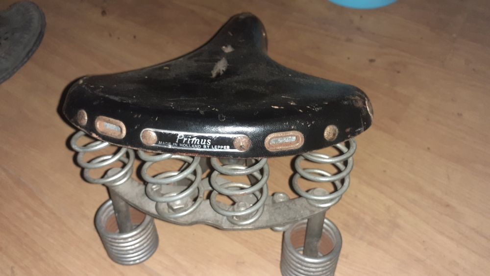 Sa de bicicleta veche