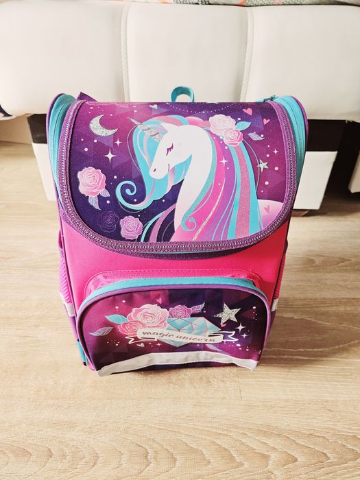 Продам школьный рюкзак