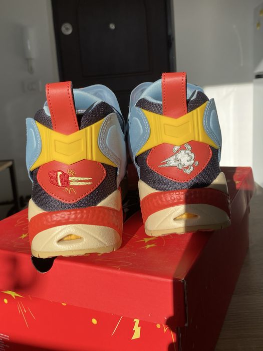 Reebok Instapump Fury 95 Looney Tunes Edition