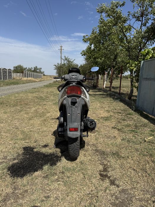 Kymco agility 200i
