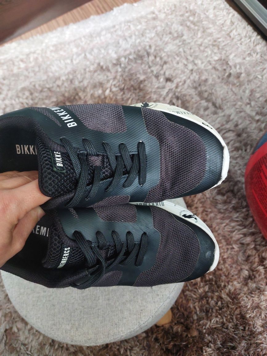 Маратонки bikkembergs 37 номер