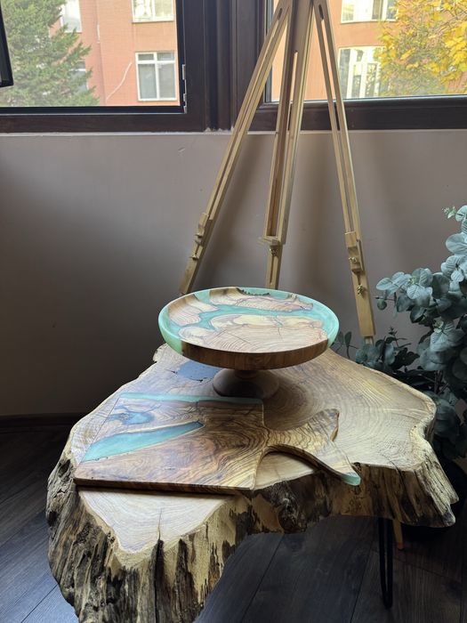 Фруктиера и Дъска за рязане - дърво и епоксидна смола