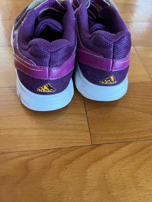 Adidasi fete, marca Adidas, super, marimea 33, culoare indigo