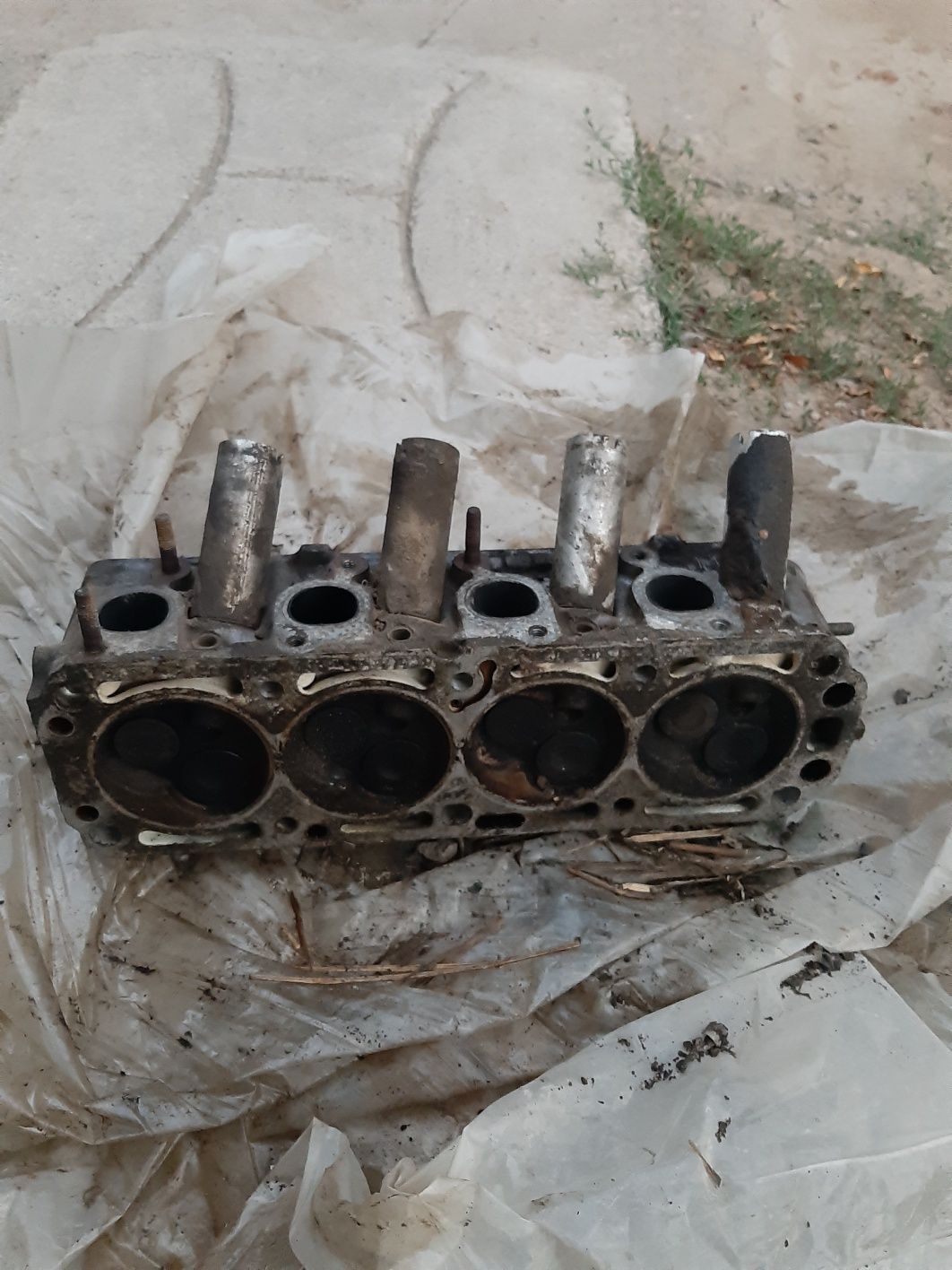 Продам головку 1,4