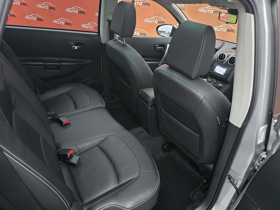 Nissan Qashqai +2 TEKNA 4X4 Benzină Finantare Rate-Credit