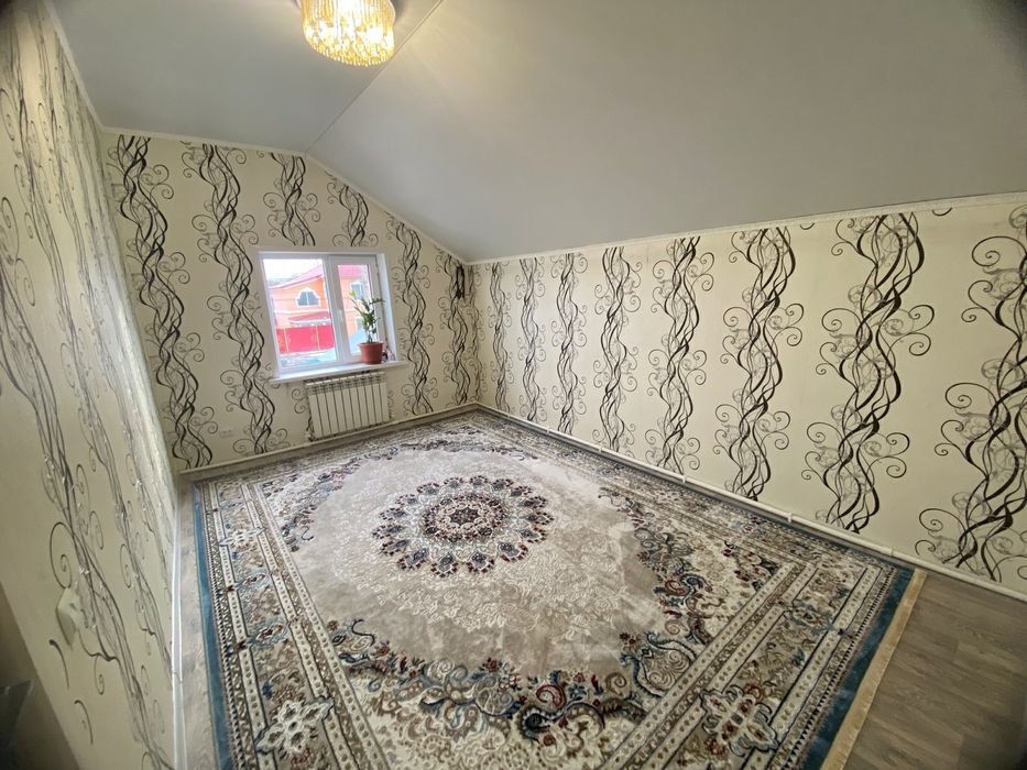 Үй сатылады бір аулада екі үй біреуіне квартирант жіберуге болады