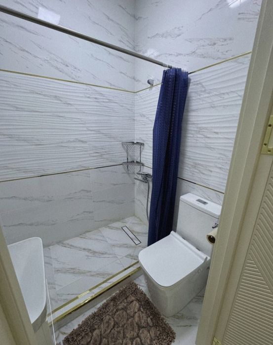 Квартира продается 4/2/14 на жк Zarafshon city