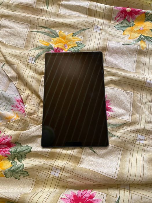 Tableta Lenovo TB-X606F