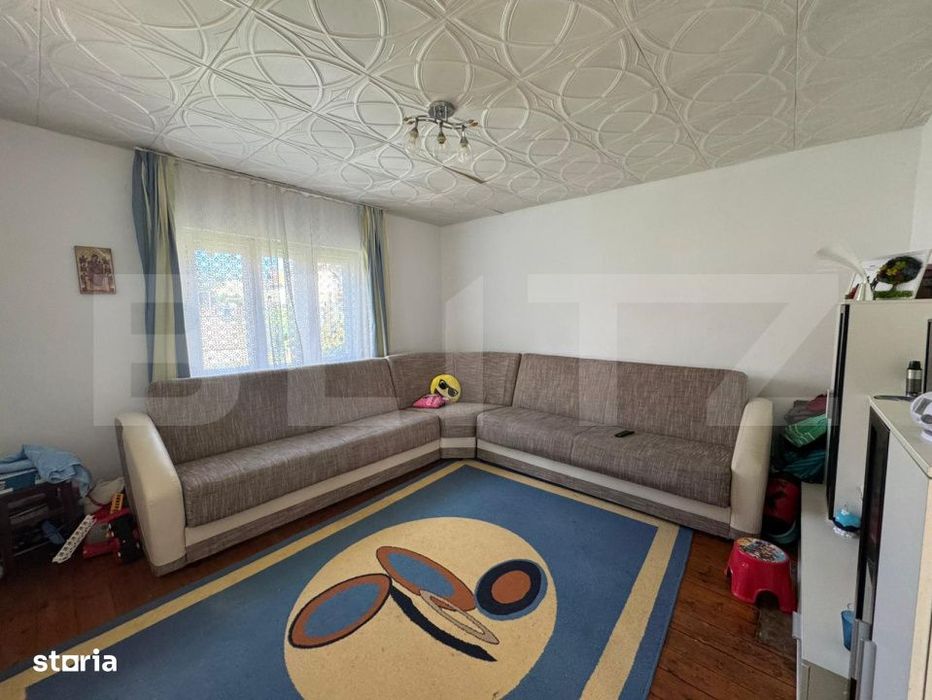 Casa de vanzare, 45 mp + 580 mp teren, zona Simeria
