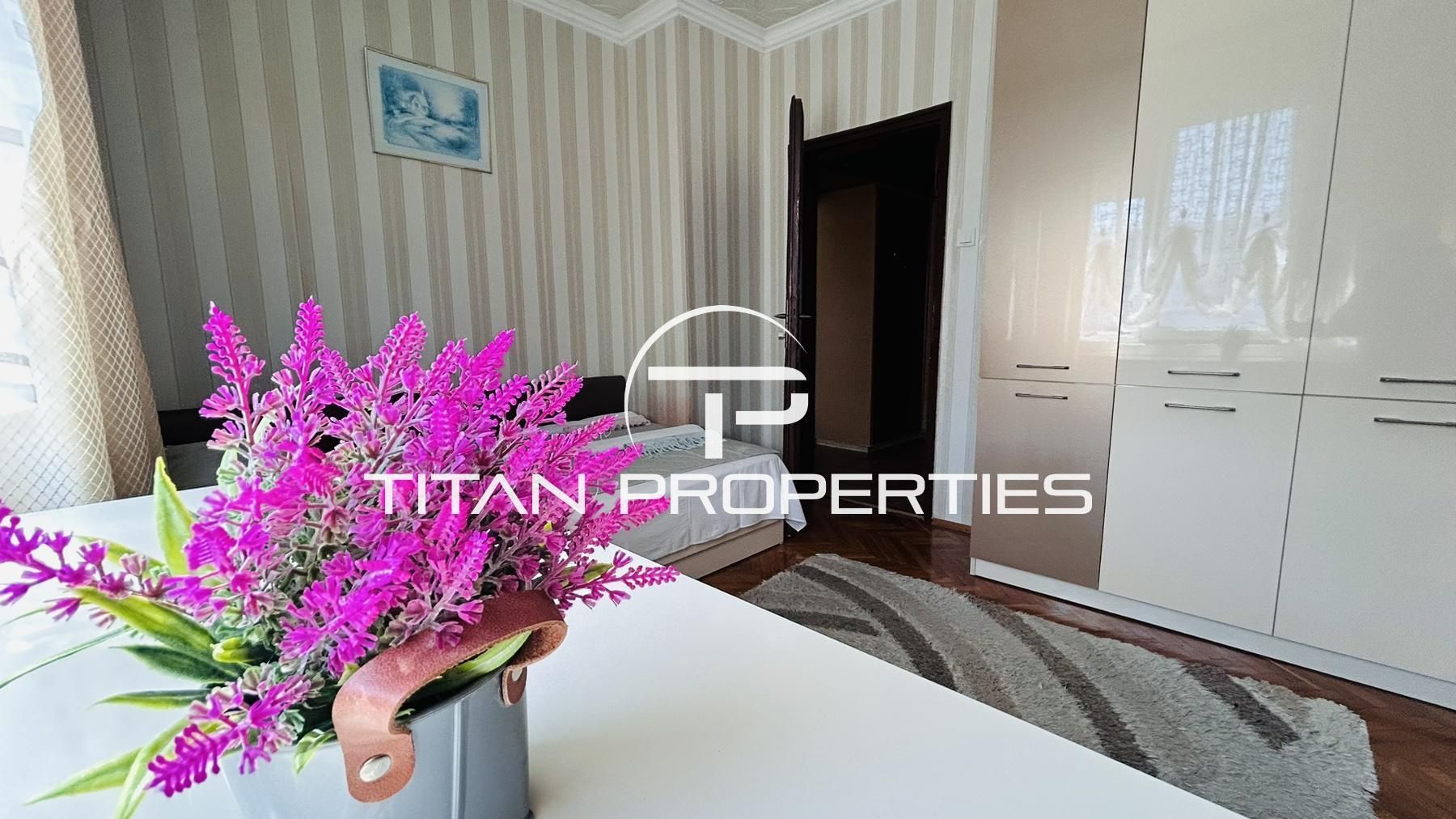 От 20ти Август! Тристаен, под наем, ж.к Лазур